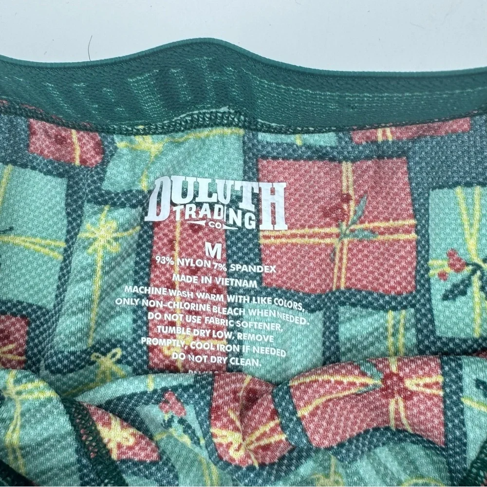Duluth Trading Co Green and Red Holiday Boxer‎ Briefs Vibrant Geometric Design